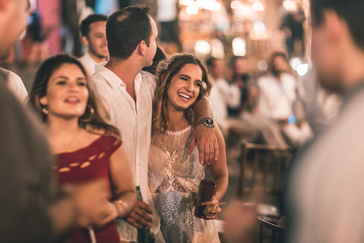 wedding-casamento-praia-beach-summer-lover-praia icapui-peroba-makingof-noiva-noivos-madrinhas-padrinhos-por do sol-buque-vestido-emoção-fotografia-fotojornalismo