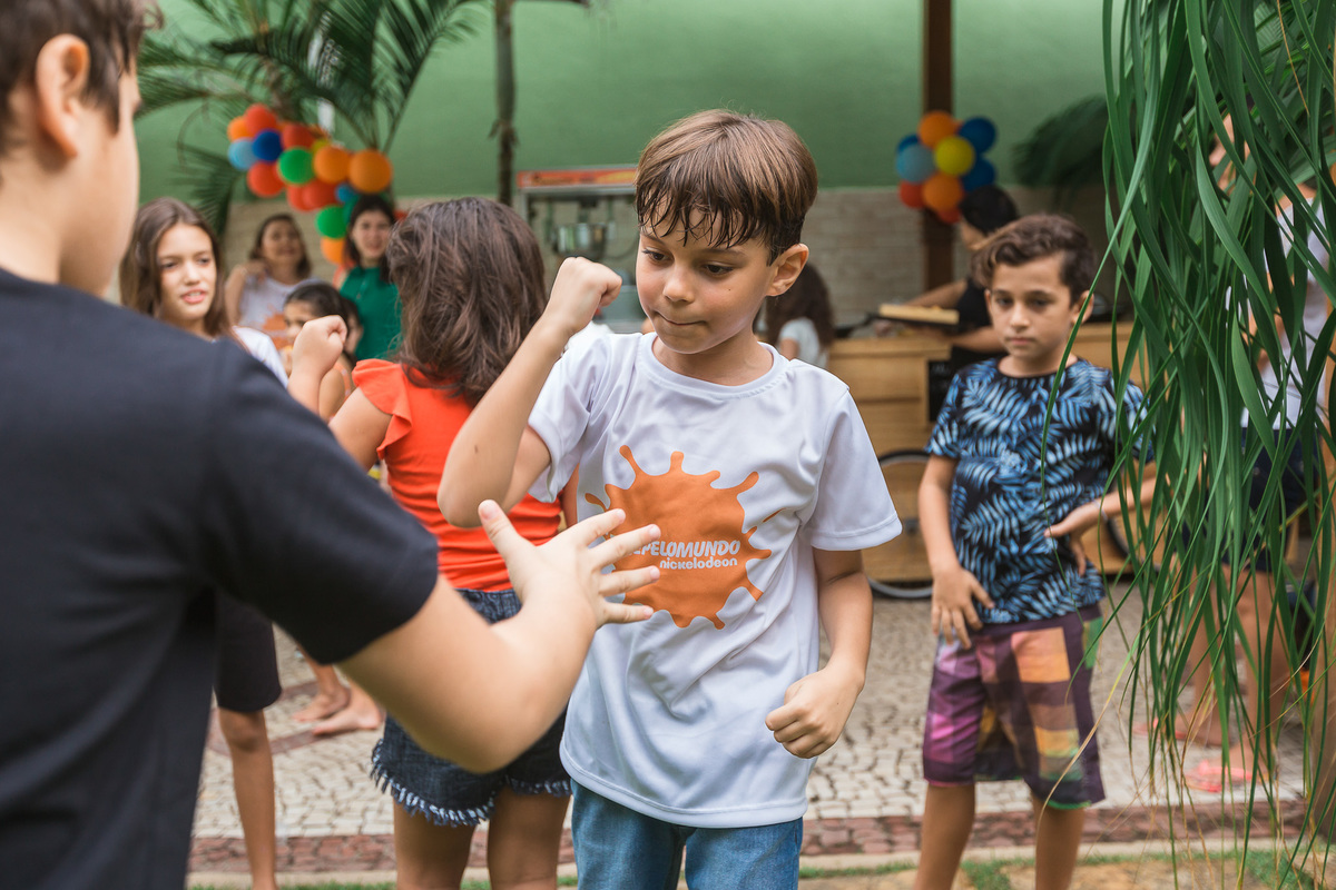 festa infantil-infantil-crianças-child-bolo-festa-amigos-brincadeiras-brigadeiro-foto-kids-fortaleza-ceara-buffet-cerimonialista-fotografo-evento-mundo