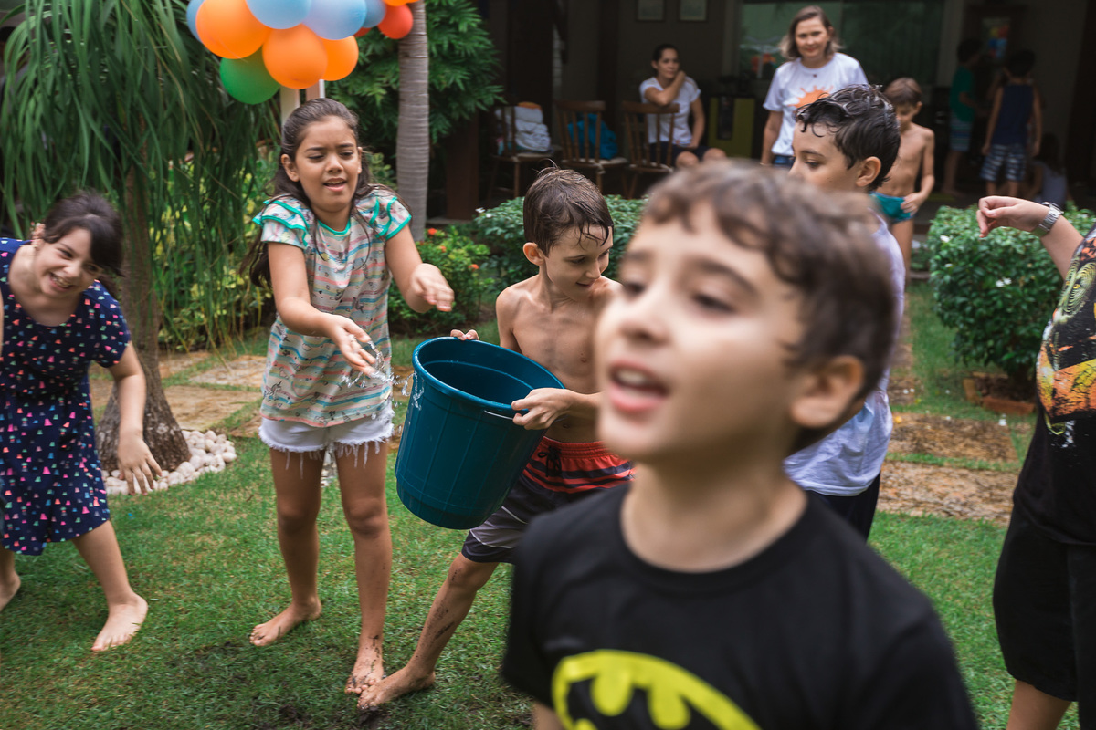 festa infantil-infantil-crianças-child-bolo-festa-amigos-brincadeiras-brigadeiro-foto-kids-fortaleza-ceara-buffet-cerimonialista-fotografo-evento-mundo