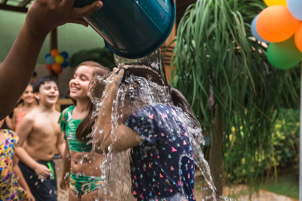 festa infantil-infantil-crianças-child-bolo-festa-amigos-brincadeiras-brigadeiro-foto-kids-fortaleza-ceara-buffet-cerimonialista-fotografo-evento-mundo