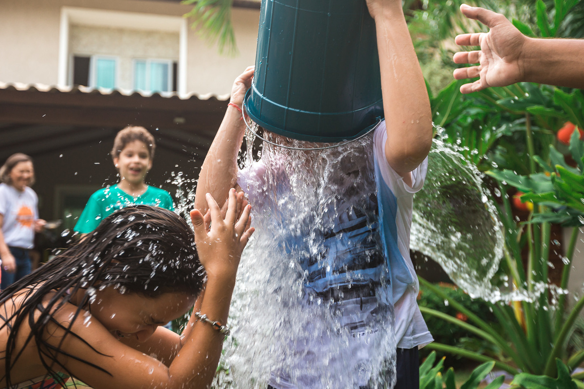 festa infantil-infantil-crianças-child-bolo-festa-amigos-brincadeiras-brigadeiro-foto-kids-fortaleza-ceara-buffet-cerimonialista-fotografo-evento-mundo