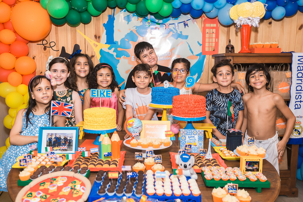 festa infantil-infantil-crianças-child-bolo-festa-amigos-brincadeiras-brigadeiro-foto-kids-fortaleza-ceara-buffet-cerimonialista-fotografo-evento-mundo