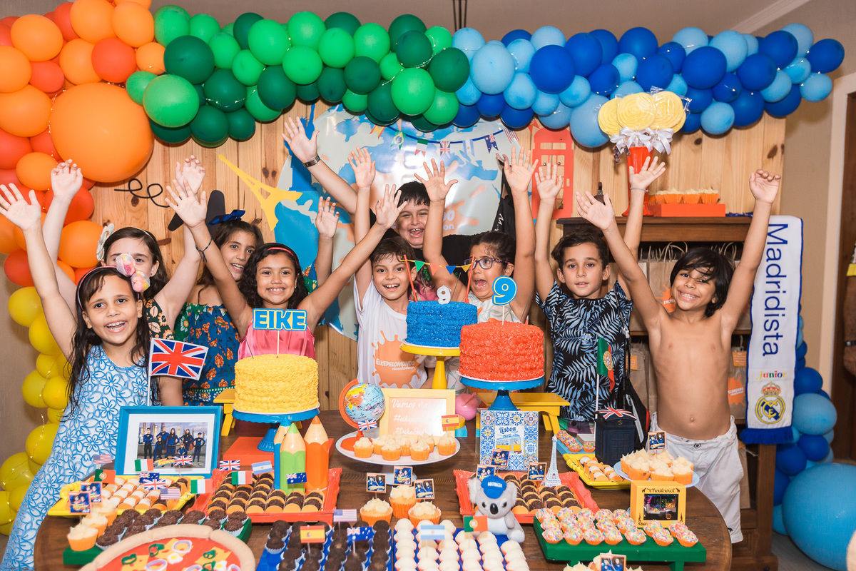 festa infantil-infantil-crianças-child-bolo-festa-amigos-brincadeiras-brigadeiro-foto-kids-fortaleza-ceara-buffet-cerimonialista-fotografo-evento-mundo