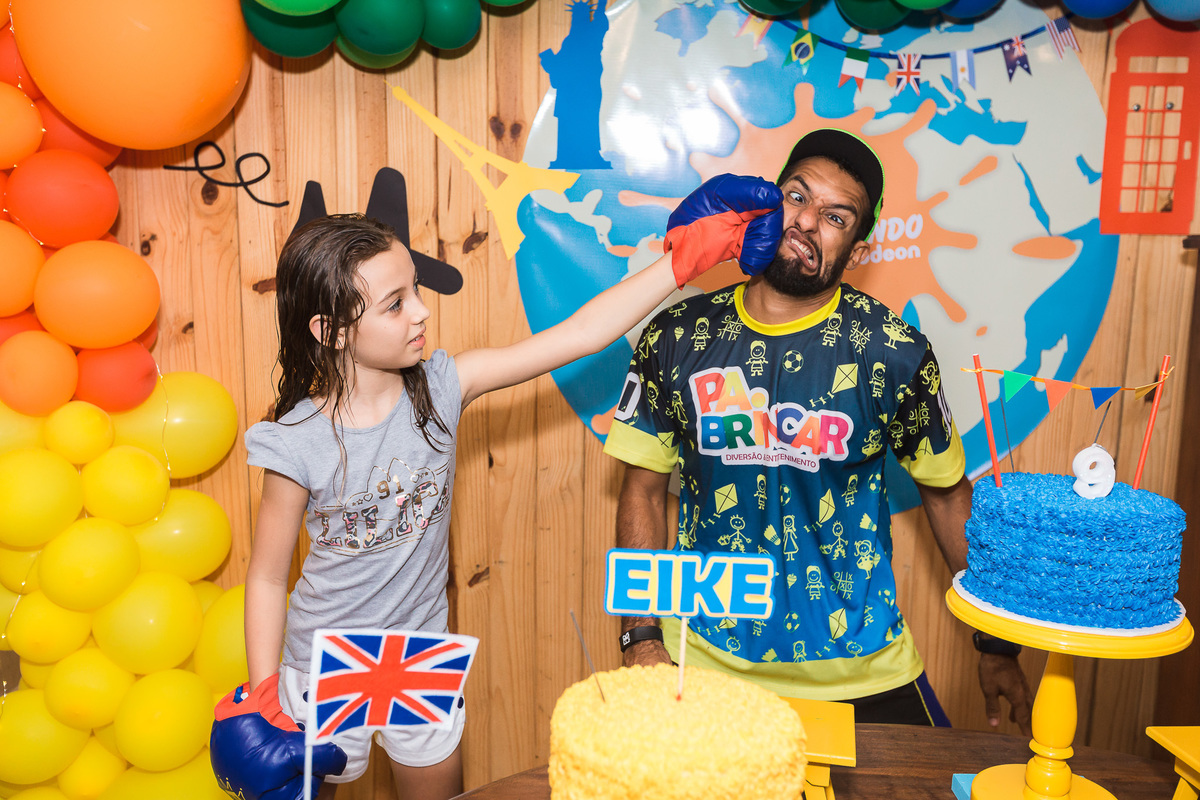 festa infantil-infantil-crianças-child-bolo-festa-amigos-brincadeiras-brigadeiro-foto-kids-fortaleza-ceara-buffet-cerimonialista-fotografo-evento-mundo