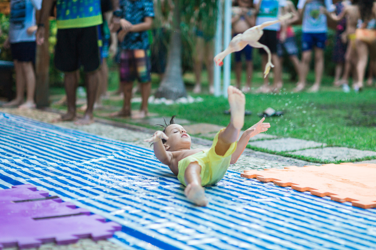 festa infantil-infantil-crianças-child-bolo-festa-amigos-brincadeiras-brigadeiro-foto-kids-fortaleza-ceara-buffet-cerimonialista-fotografo-evento-mundo