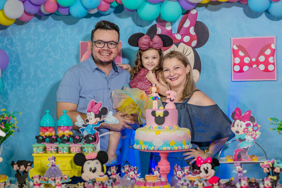 festa-infantil-tema minie-minie-mickey-bolo de aniversário-crianças-3 anos-decoração-foto-fotografo infantil-fortaleza-ceara-buffet-cerimonialista