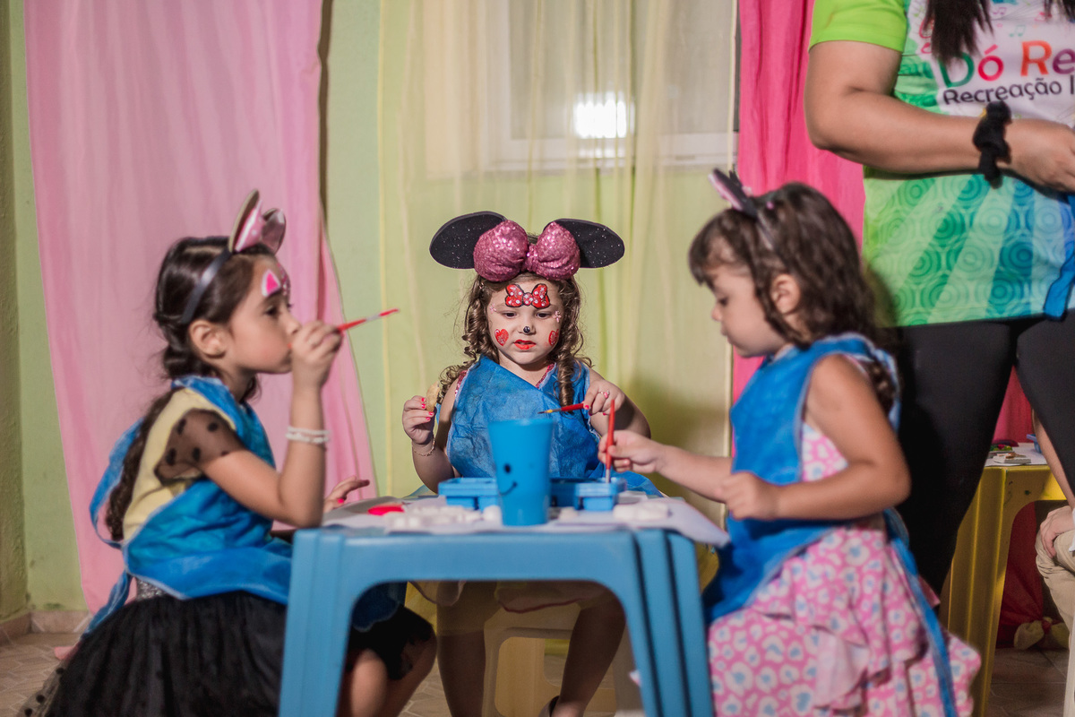 festa-infantil-tema minie-minie-mickey-bolo de aniversário-crianças-3 anos-decoração-foto-fotografo infantil-fortaleza-ceara-buffet-cerimonialista