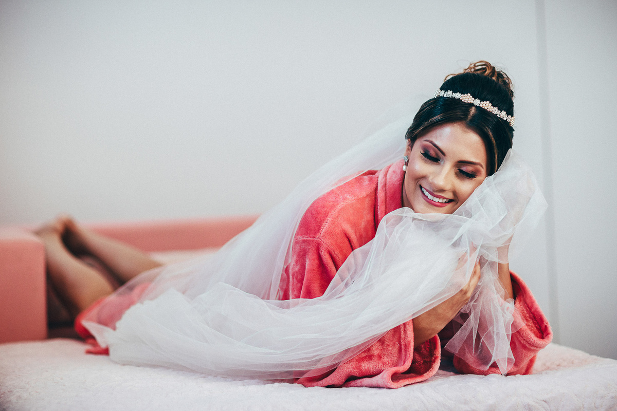 casamento-matinal-makinofnoiva-noiva-noivo-buque-capela-santaedwuiges-igreja-felizes-mariana park-praia-beach-amor-fotografia de casamento-fotografo-ceara