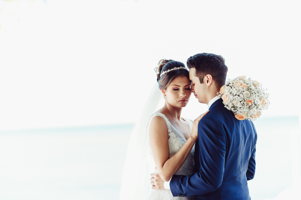 casamento-matinal-makinofnoiva-noiva-noivo-buque-capela-santaedwuiges-igreja-felizes-mariana park-praia-beach-amor-fotografia de casamento-fotografo-ceara