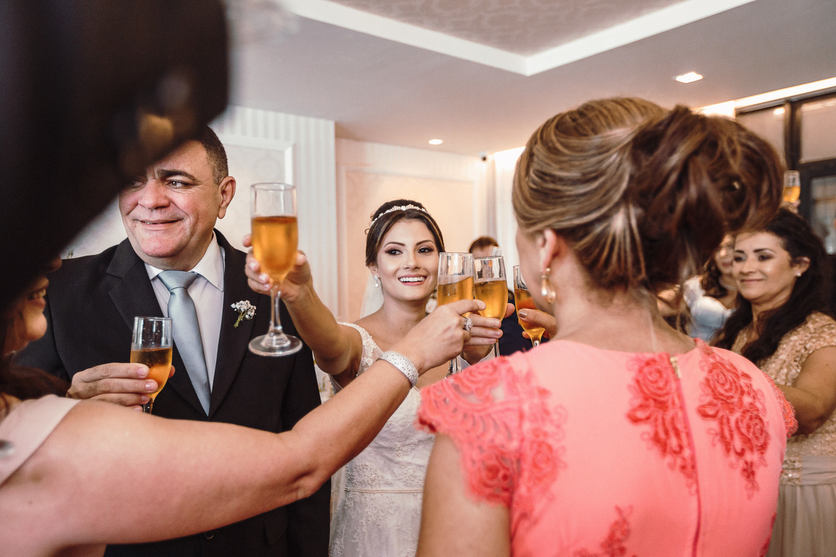 casamento-matinal-makinofnoiva-noiva-noivo-buque-capela-santaedwuiges-igreja-felizes-mariana park-praia-beach-amor-fotografia de casamento-fotografo-ceara