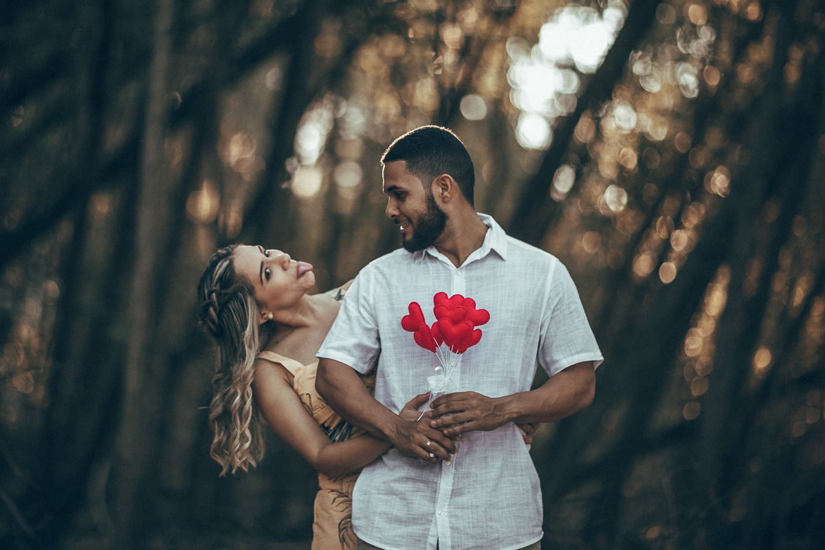 pre wedding-ensaio-fotografia-casamento-book de casal- prewedding-lover-fotos-fortaleza- parque do coco-hamburgueria-barneys