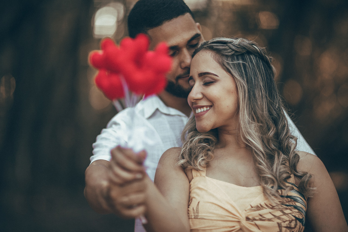 pre wedding-ensaio-fotografia-casamento-book de casal- prewedding-lover-fotos-fortaleza- parque do coco-hamburgueria-barneys
