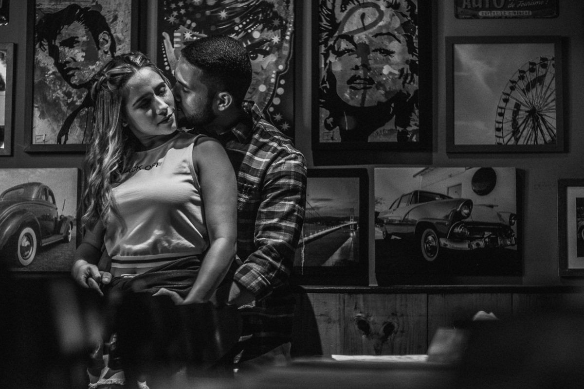 pre wedding-ensaio-fotografia-casamento-book de casal- prewedding-lover-fotos-fortaleza- parque do coco-hamburgueria-barneys