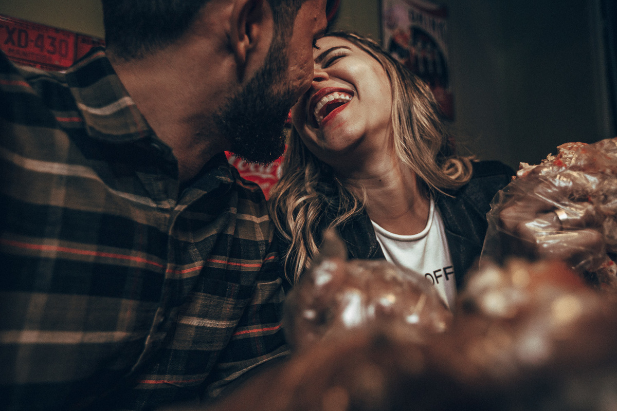 pre wedding-ensaio-fotografia-casamento-book de casal- prewedding-lover-fotos-fortaleza- parque do coco-hamburgueria-barneys