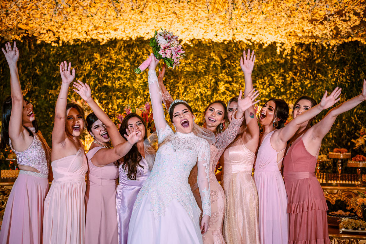 makingofnoiva-noiva-noivos-noivado-wedding-vestido de noiva-casamento-vou casar-lua de mel-marido-mulher-terno-make-penteado-buffet-Luanas-parquelandia-aldeota-meireles-fatima-agua fria-varjota-edson queiroz-igreja-cerimonialista