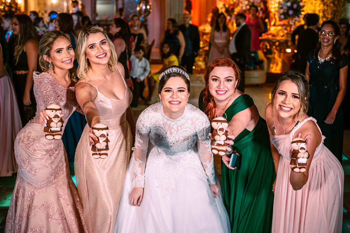 makingofnoiva-noiva-noivos-noivado-wedding-vestido de noiva-casamento-vou casar-lua de mel-marido-mulher-terno-make-penteado-buffet-Luanas-parquelandia-aldeota-meireles-fatima-agua fria-varjota-edson queiroz-igreja-cerimonialista