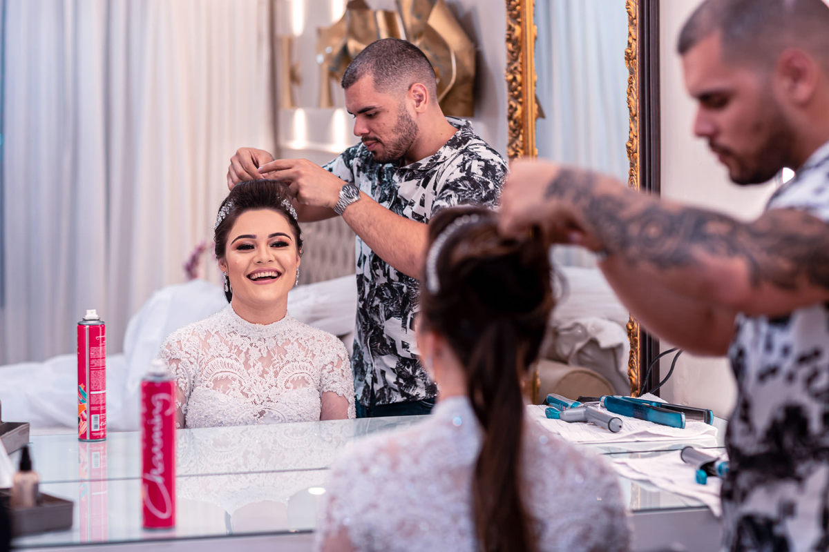 makingofnoiva-noiva-noivos-noivado-wedding-vestido de noiva-casamento-vou casar-lua de mel-marido-mulher-terno-make-penteado-buffet-Luanas-parquelandia-aldeota-meireles-fatima-agua fria-varjota-edson queiroz-igreja-cerimonialista