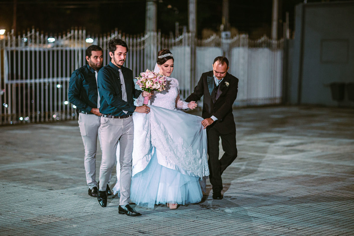 makingofnoiva-noiva-noivos-noivado-wedding-vestido de noiva-casamento-vou casar-lua de mel-marido-mulher-terno-make-penteado-buffet-Luanas-parquelandia-aldeota-meireles-fatima-agua fria-varjota-edson queiroz-igreja-cerimonialista