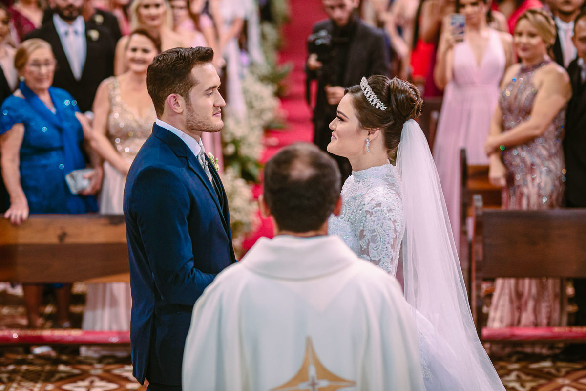 makingofnoiva-noiva-noivos-noivado-wedding-vestido de noiva-casamento-vou casar-lua de mel-marido-mulher-terno-make-penteado-buffet-Luanas-parquelandia-aldeota-meireles-fatima-agua fria-varjota-edson queiroz-igreja-cerimonialista