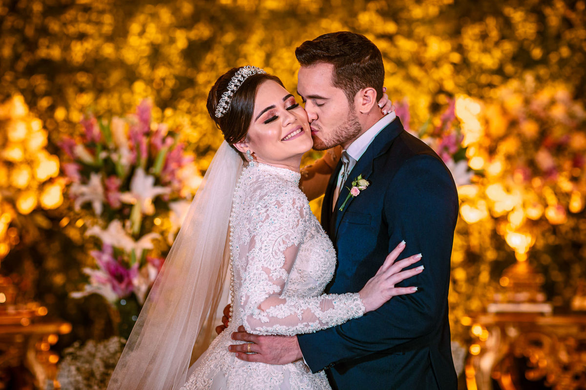 makingofnoiva-noiva-noivos-noivado-wedding-vestido de noiva-casamento-vou casar-lua de mel-marido-mulher-terno-make-penteado-buffet-Luanas-parquelandia-aldeota-meireles-fatima-agua fria-varjota-edson queiroz-igreja-cerimonialista