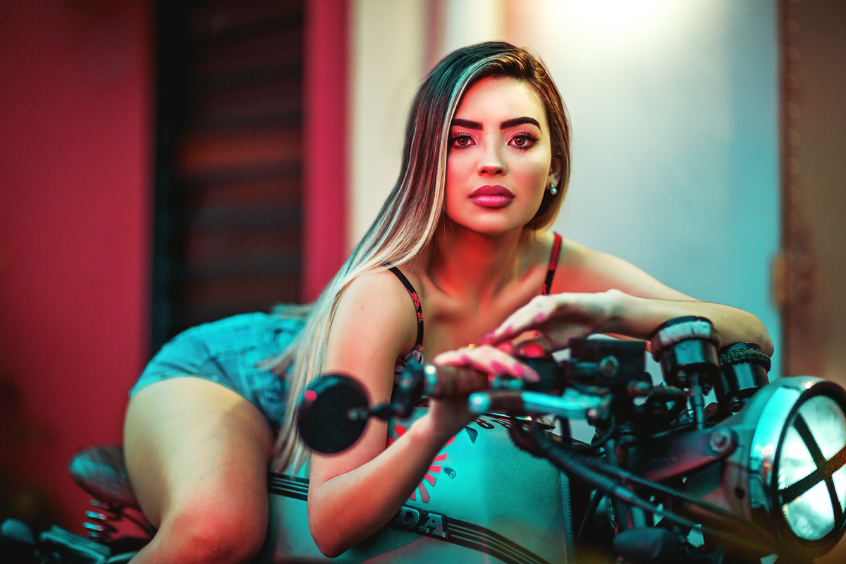 ensaio-debutante-mulher-feminismo-feminino-mulherão-gostosa-loira-make-hair-book-fotos-15anos-15-skate-aldeota-fortaleza-rua norvinda pires-street