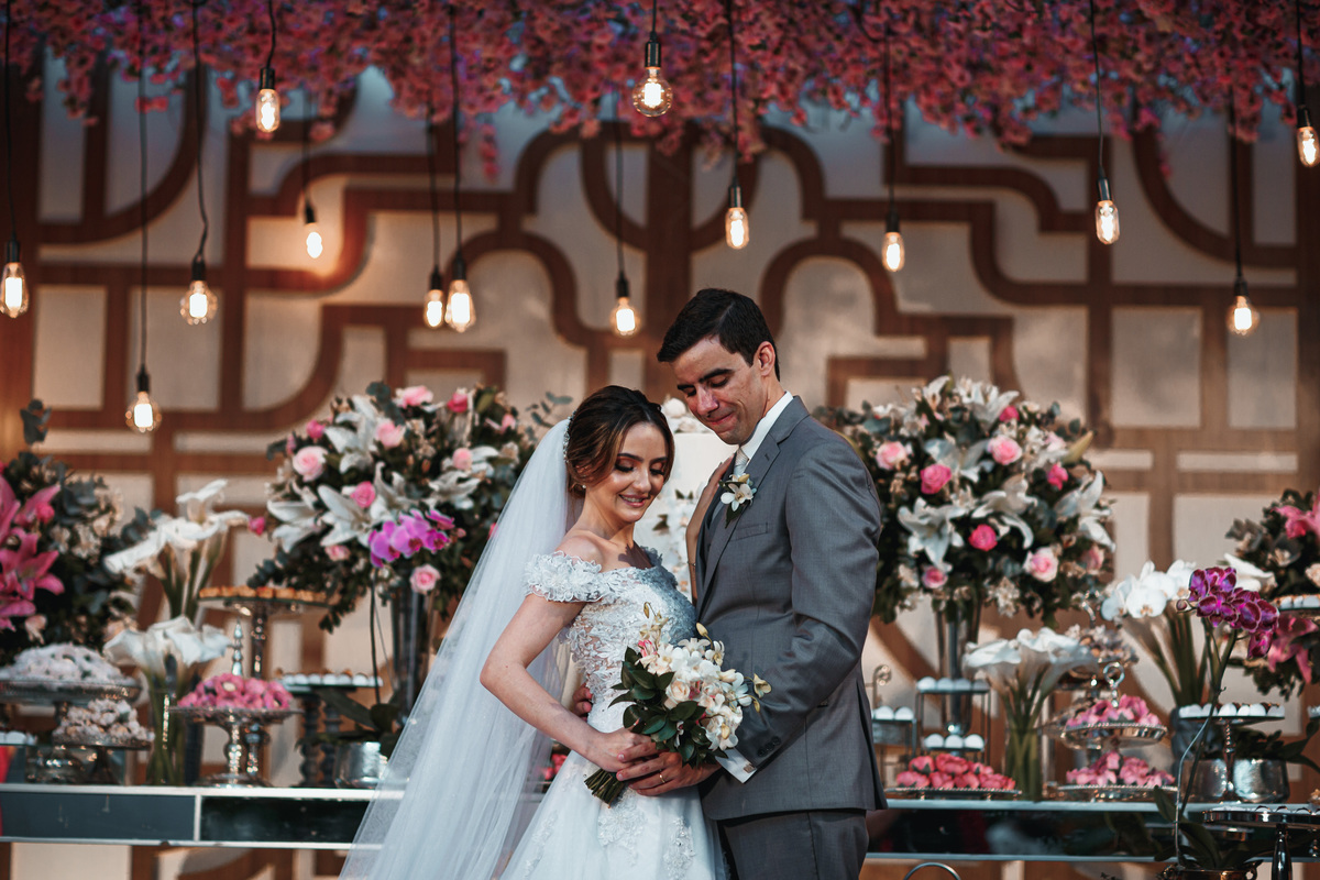 casamento-wedding-noivos-vestido noiva-restaurante pipo-pipo-cerimonia-recepção-buffet-cerimonial-carro noiva-bolo-véu-buque