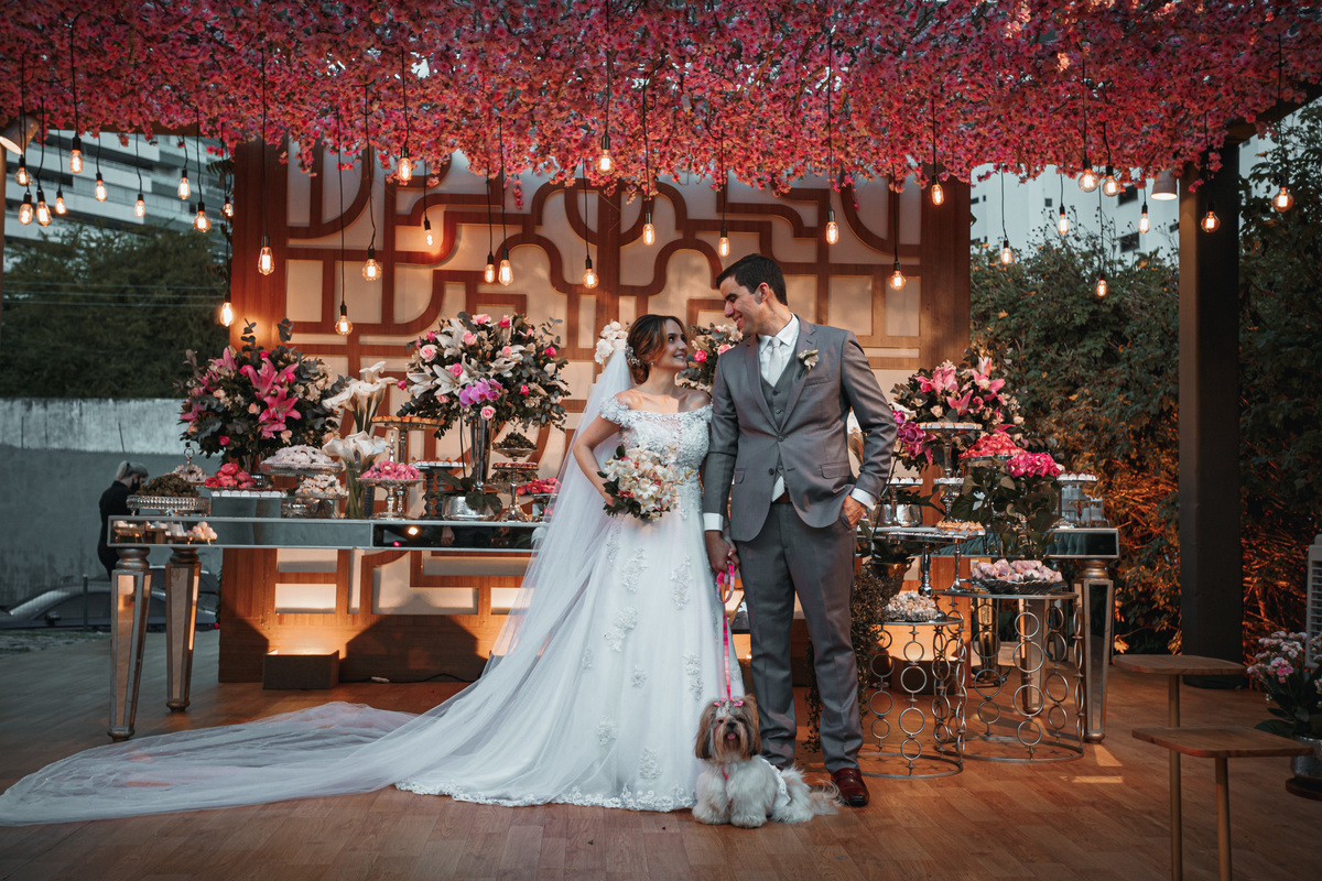 casamento-wedding-noivos-vestido noiva-restaurante pipo-pipo-cerimonia-recepção-buffet-cerimonial-carro noiva-bolo-véu-buque