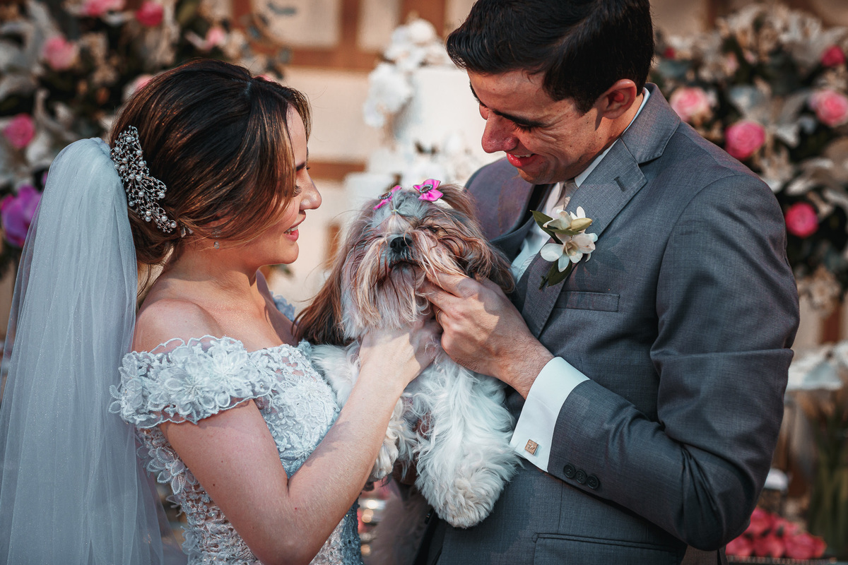 casamento-wedding-noivos-vestido noiva-restaurante pipo-pipo-cerimonia-recepção-buffet-cerimonial-carro noiva-bolo-véu-buque