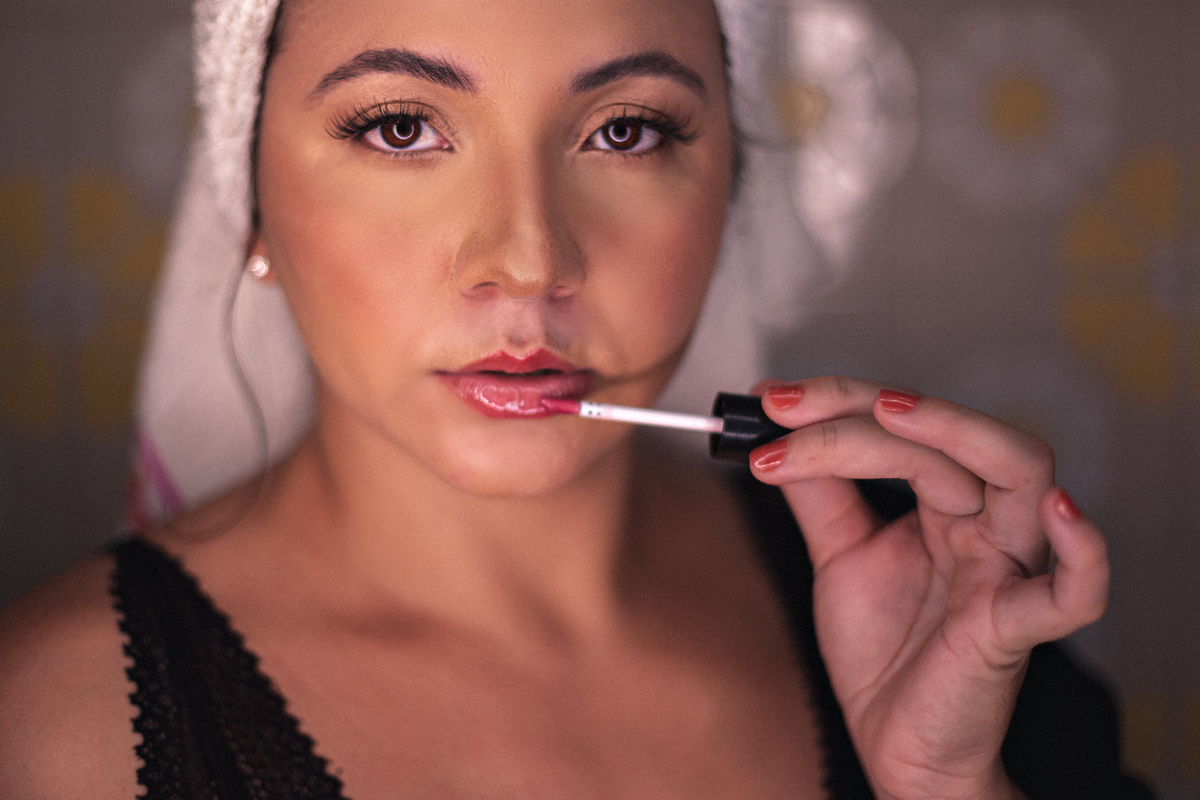 mulher-book fotografico-foto sensual-fotografia feminina-sensual-boudoir-fotos em casa-mcdonalds-bigmac-fotografo ceara-debutante-15 anos