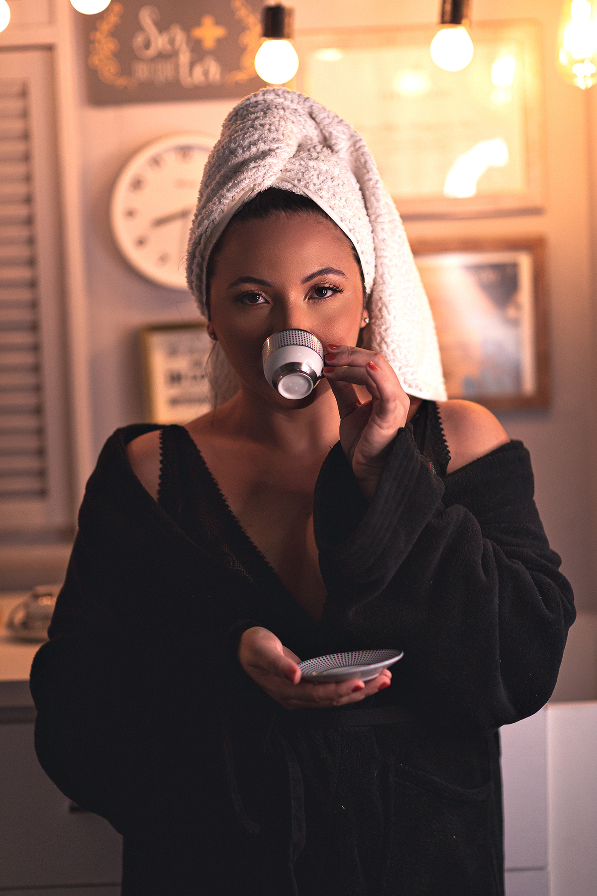 mulher-book fotografico-foto sensual-fotografia feminina-sensual-boudoir-fotos em casa-mcdonalds-bigmac-fotografo ceara-debutante-15 anos