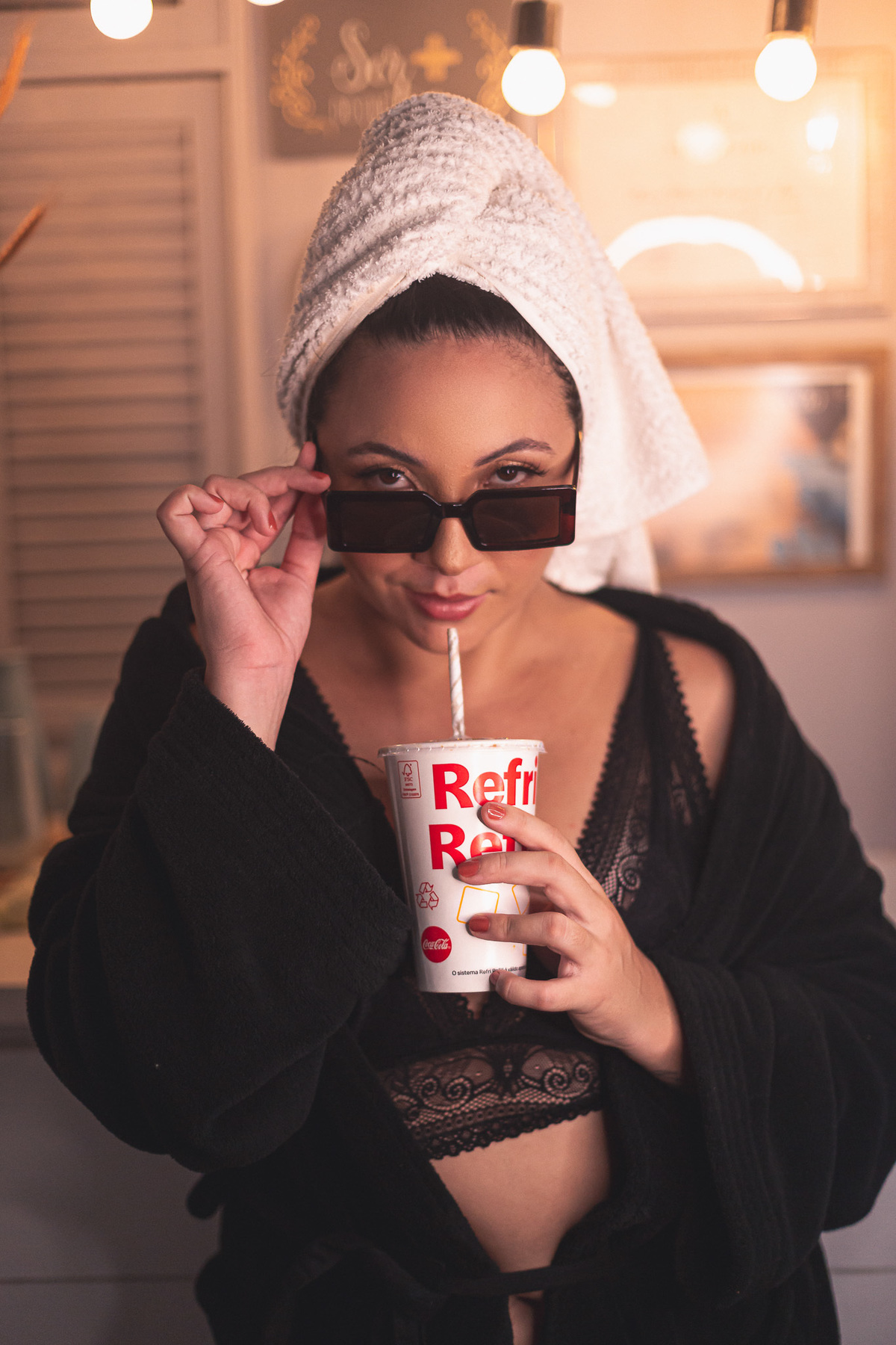 mulher-book fotografico-foto sensual-fotografia feminina-sensual-boudoir-fotos em casa-mcdonalds-bigmac-fotografo ceara-debutante-15 anos