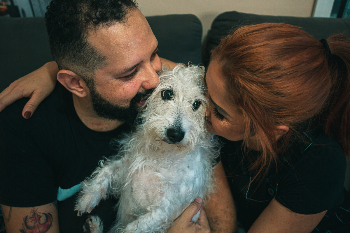 casal-noivos-noiva-casamento-vestido de noiva-pre wedding-book casal-ensaio-skate-pet-dog-game-ps4-rock in roll-vestido de noiva-allstar-converse-noiva de tenis