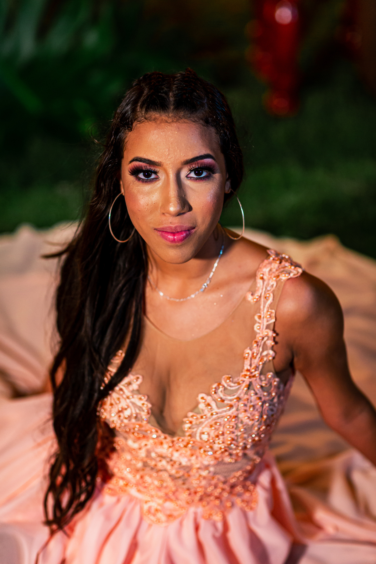 debutante-15 anos-menina-mulher-festa-buffet-fotografia-ensaio debutante-bolo-vou debutar-vestido-fotografo-praia-tema tropical