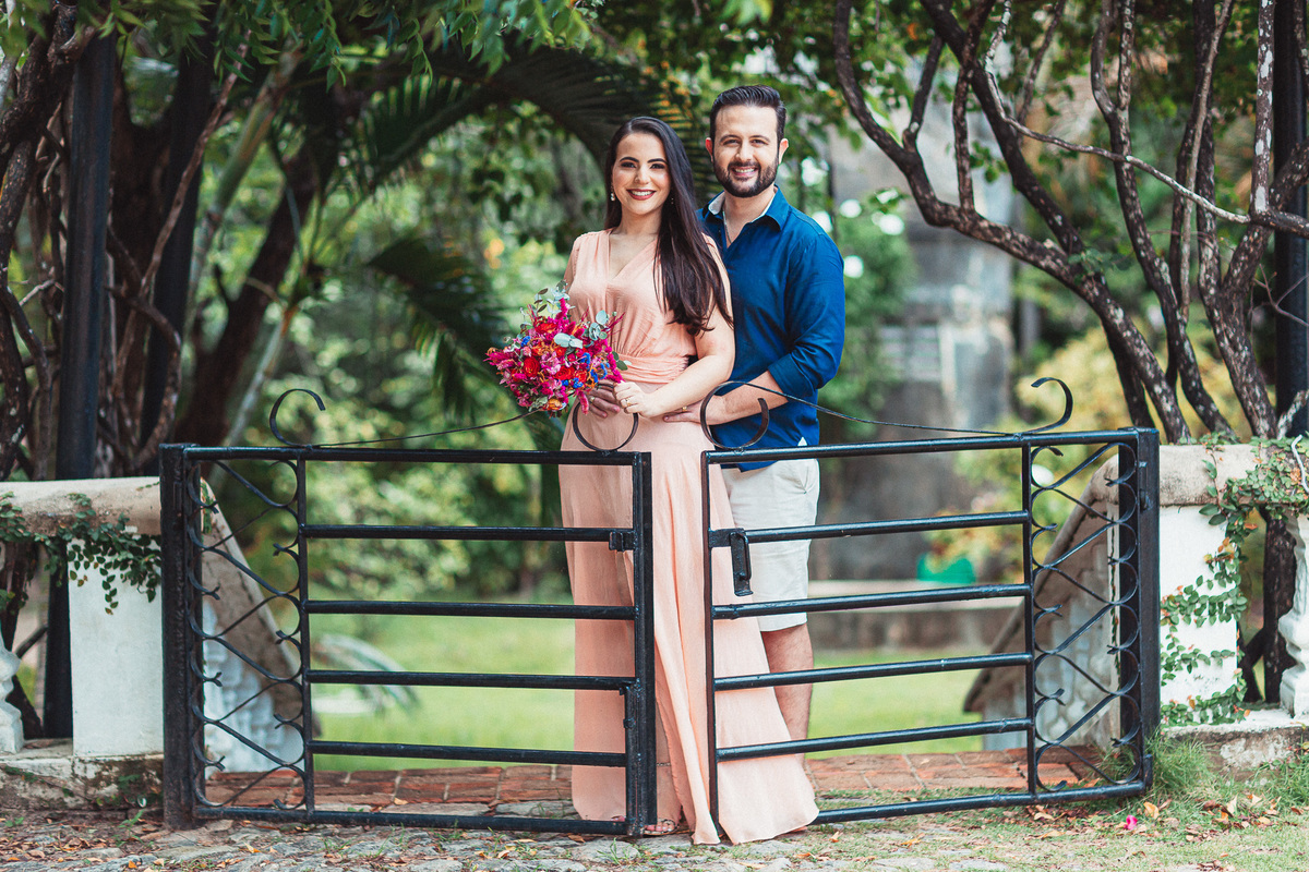 prewedding-casamento-noivos-book casal-fotos de casal-casamento na praia-fotos de casamento-vestido de noiva-fotografo de casamento