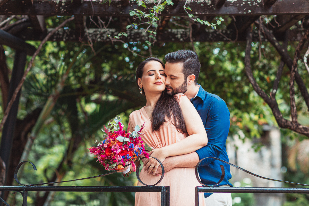 prewedding-casamento-noivos-book casal-fotos de casal-casamento na praia-fotos de casamento-vestido de noiva-fotografo de casamento