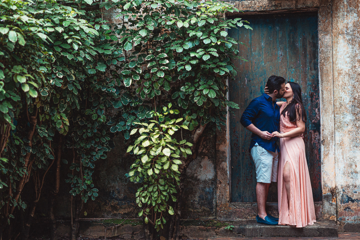 prewedding-casamento-noivos-book casal-fotos de casal-casamento na praia-fotos de casamento-vestido de noiva-fotografo de casamento