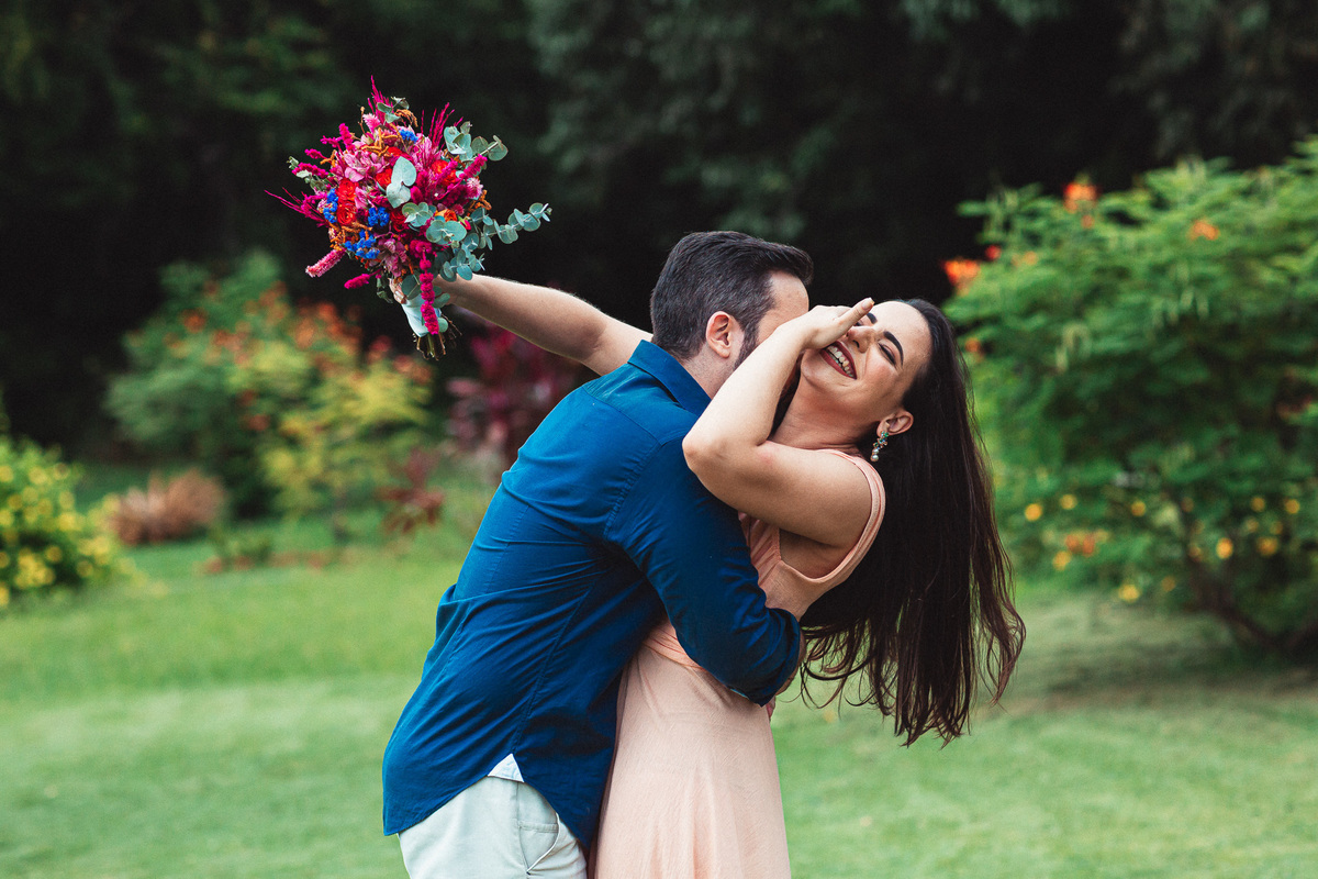 prewedding-casamento-noivos-book casal-fotos de casal-casamento na praia-fotos de casamento-vestido de noiva-fotografo de casamento