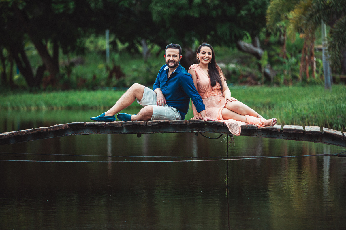 prewedding-casamento-noivos-book casal-fotos de casal-casamento na praia-fotos de casamento-vestido de noiva-fotografo de casamento
