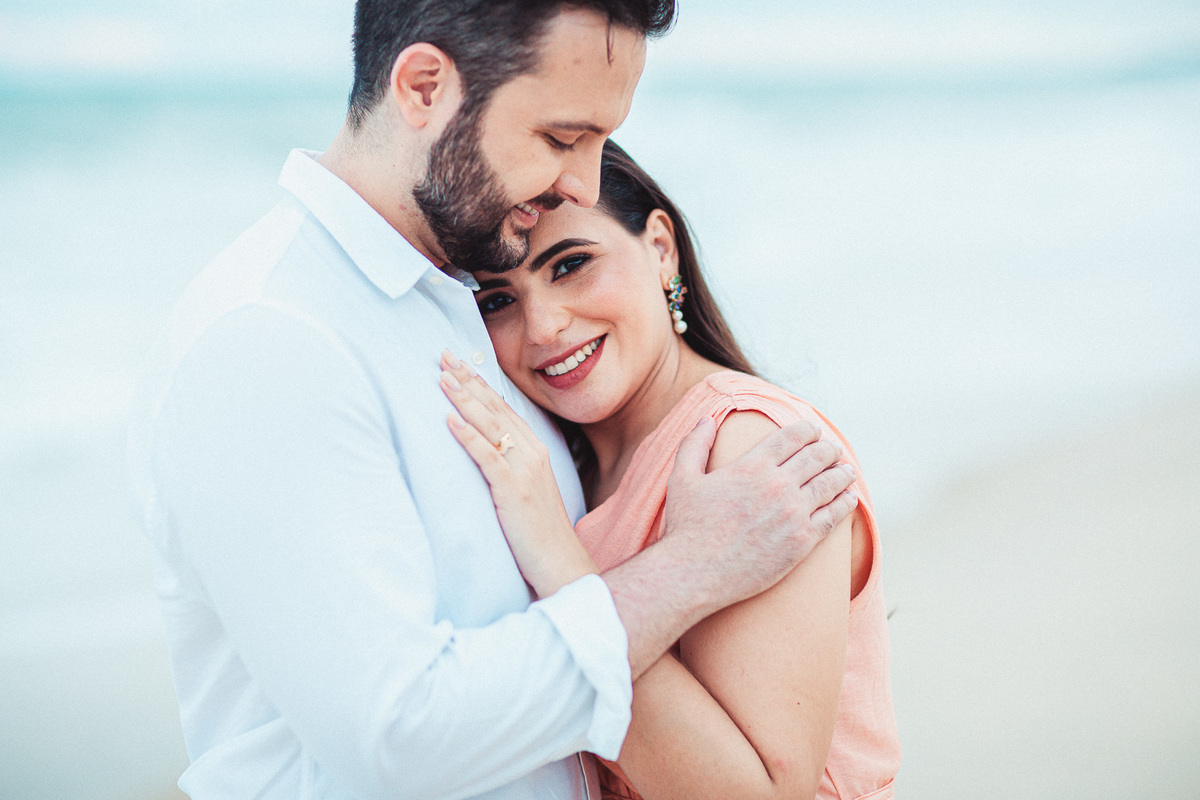 prewedding-casamento-noivos-book casal-fotos de casal-casamento na praia-fotos de casamento-vestido de noiva-fotografo de casamento