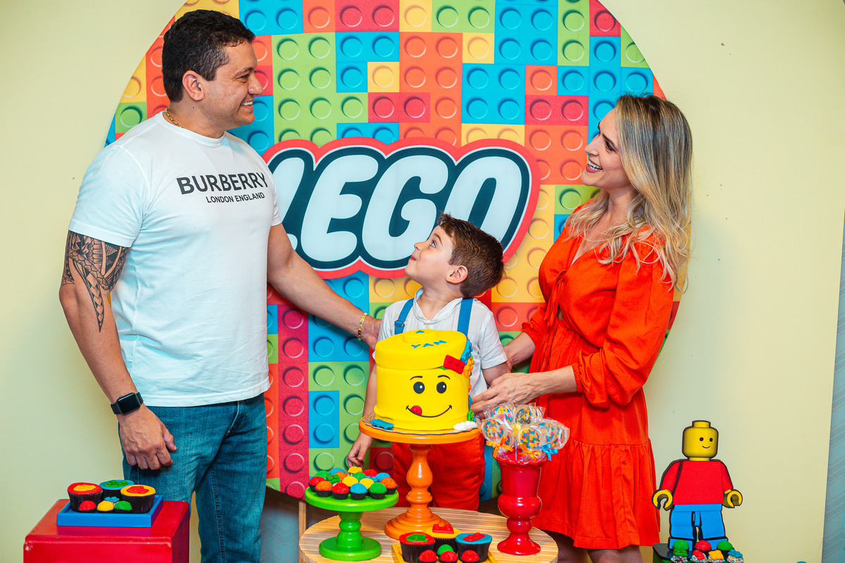 festa infantil-aniversário infantil-festa-aniversário-bolo-tema lego-lego
