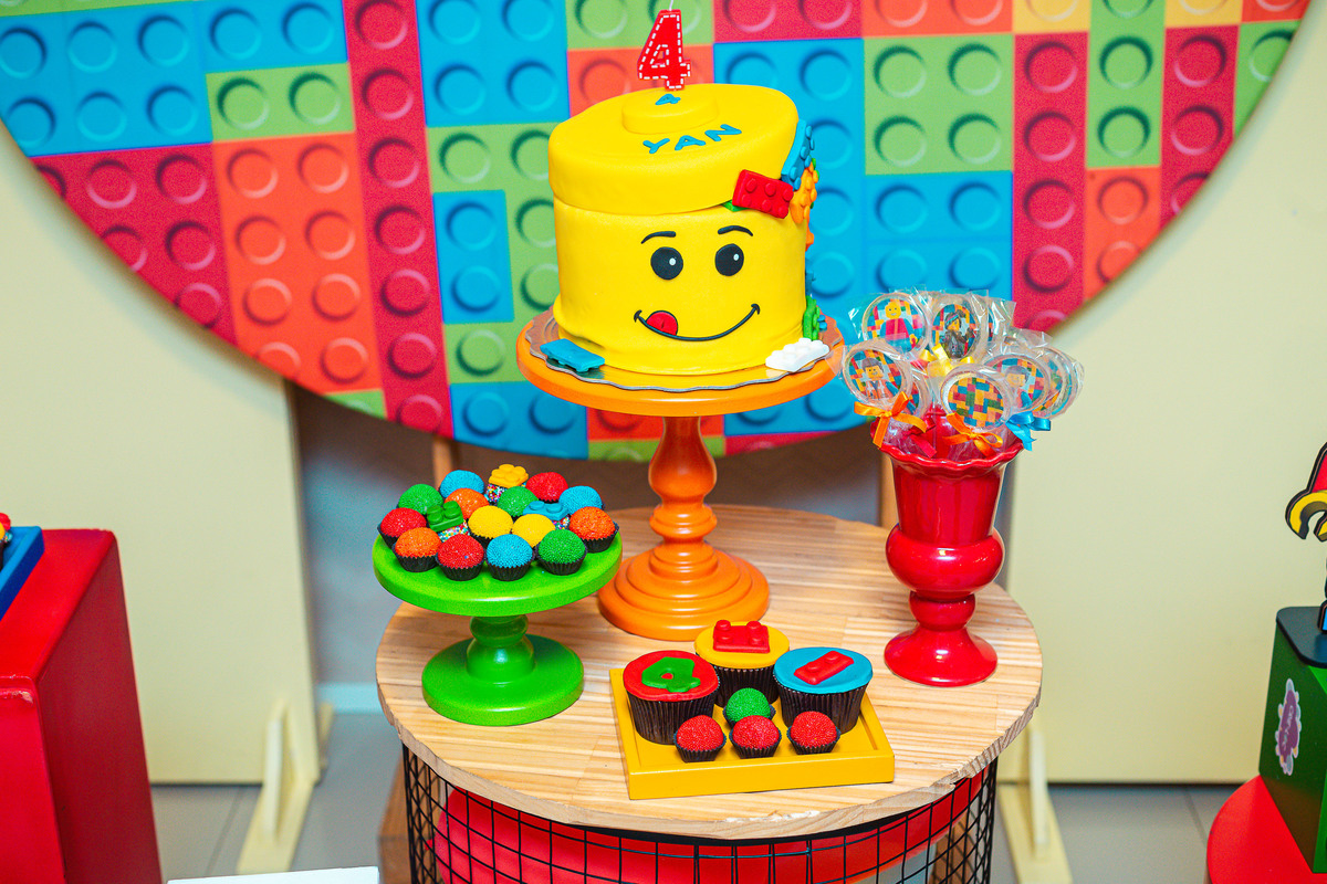 festa infantil-aniversário infantil-festa-aniversário-bolo-tema lego-lego