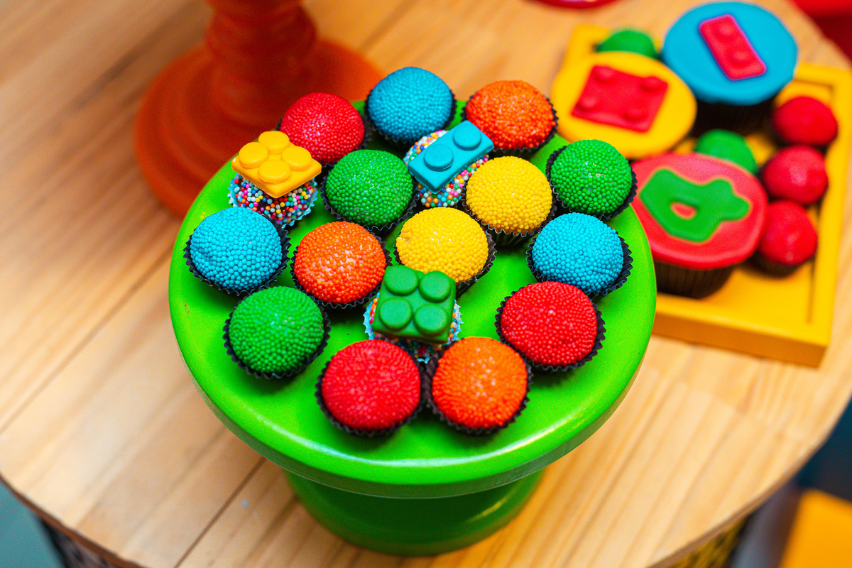 festa infantil-aniversário infantil-festa-aniversário-bolo-tema lego-lego