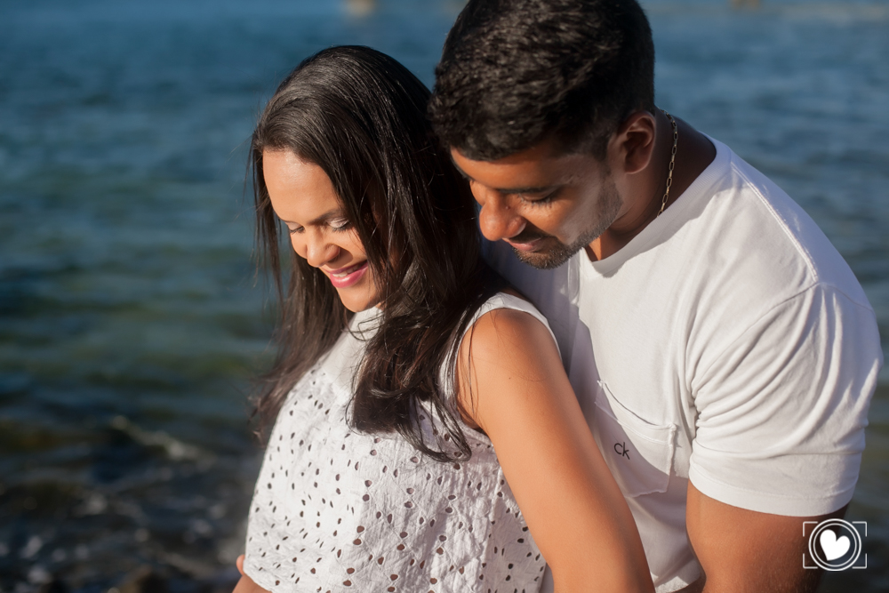 um olhar atento a todo movimento feito, mostra o quanto mamãe e papai estão ansiosos pela chegada do bebê.
