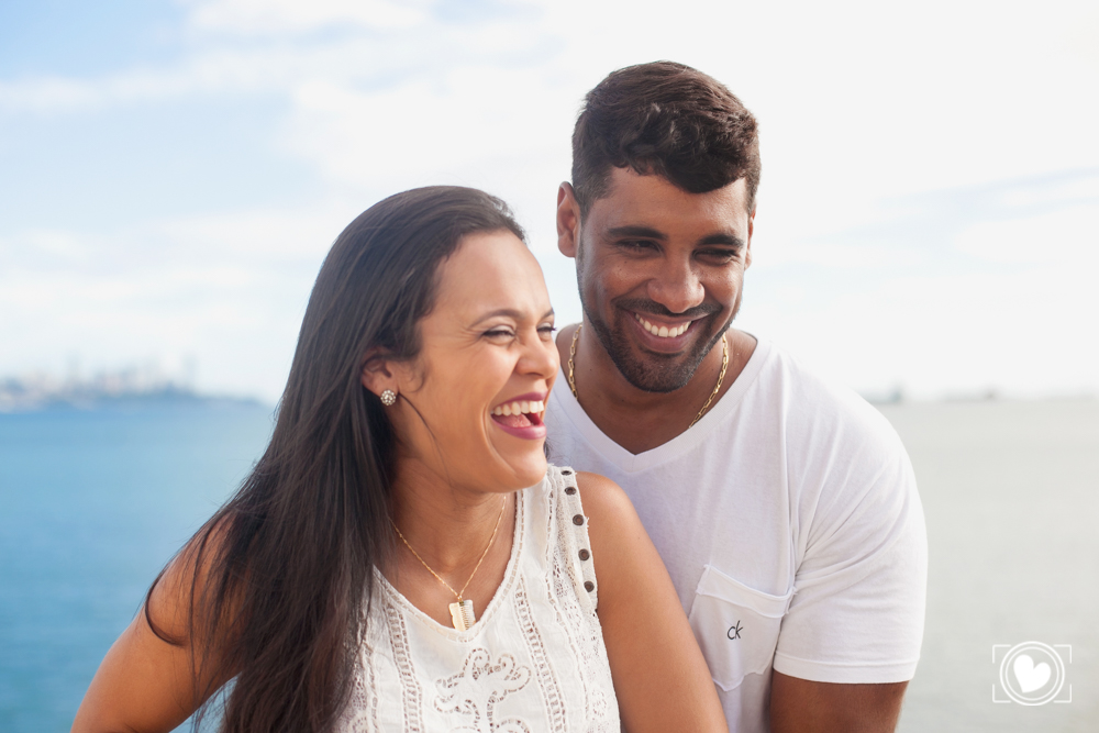 sorriso sincero, gargalhadas que só eles entendem, isso é amar e ser amado.