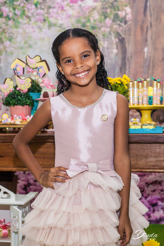 irma de Malu, Maria Eduarda, famosa Duda, linda sorridente de vestido combinando.