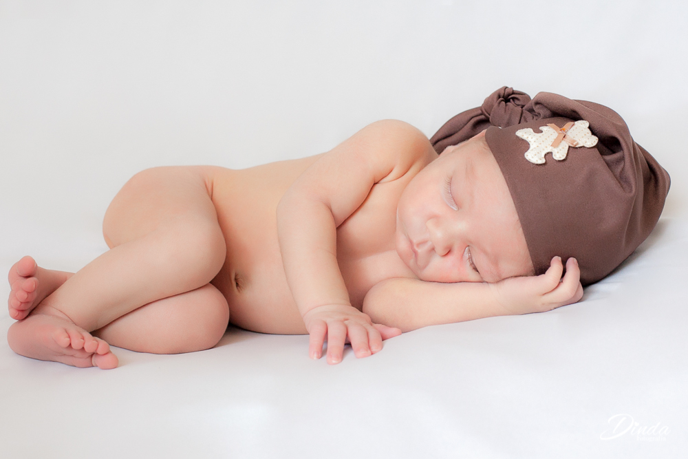Foto com o corpinho todo
ensaio Newborn Benjamin 11 dias
Dinda Fotografia