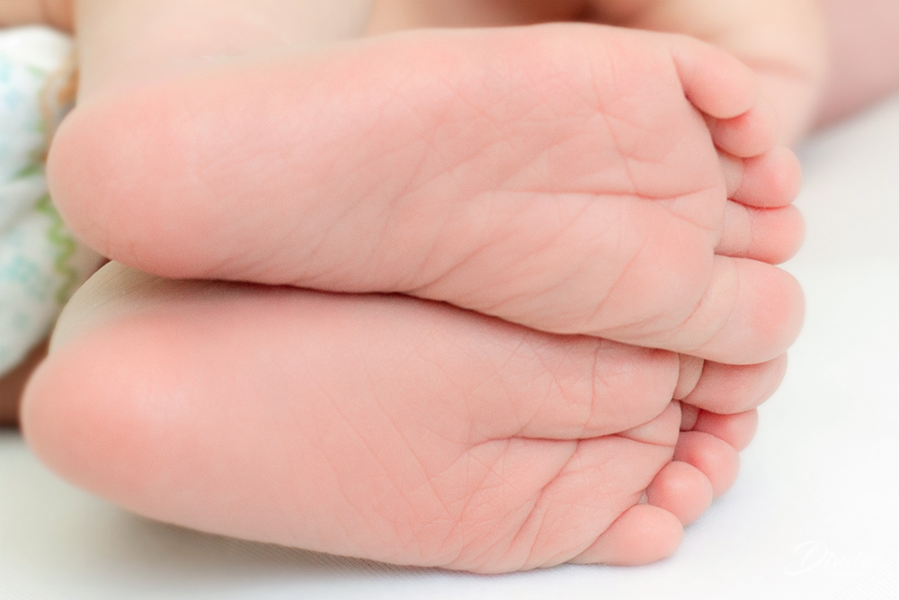 detalhes do pezinho 
ensaio newborn Benjamin 11 dias
Dinda Fotografia