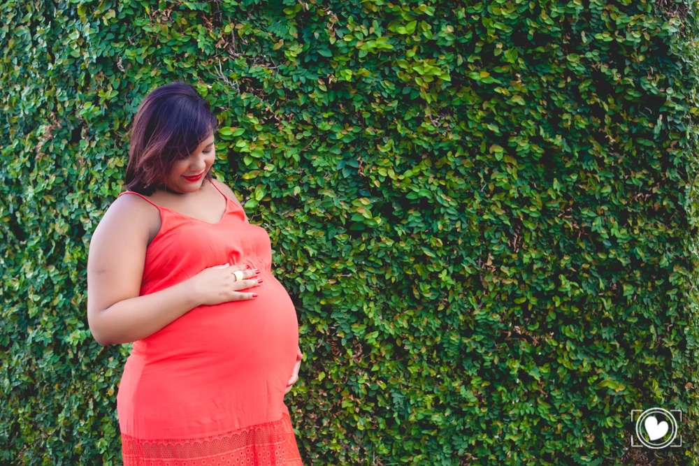 Assim como as plantas, a bebê não param de crescer dentro da barriga da mamãe. Isso é lindo de se ver. Momento mágico.