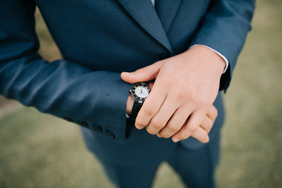 Casamento Laila e André noivo detalhes