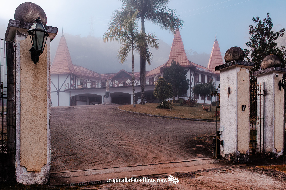 Batizado no Seminário Diocesano da Imaculada Conceição em Nova Friburgo, Rio de Janeiro. Fotografia documental foto-jornalística